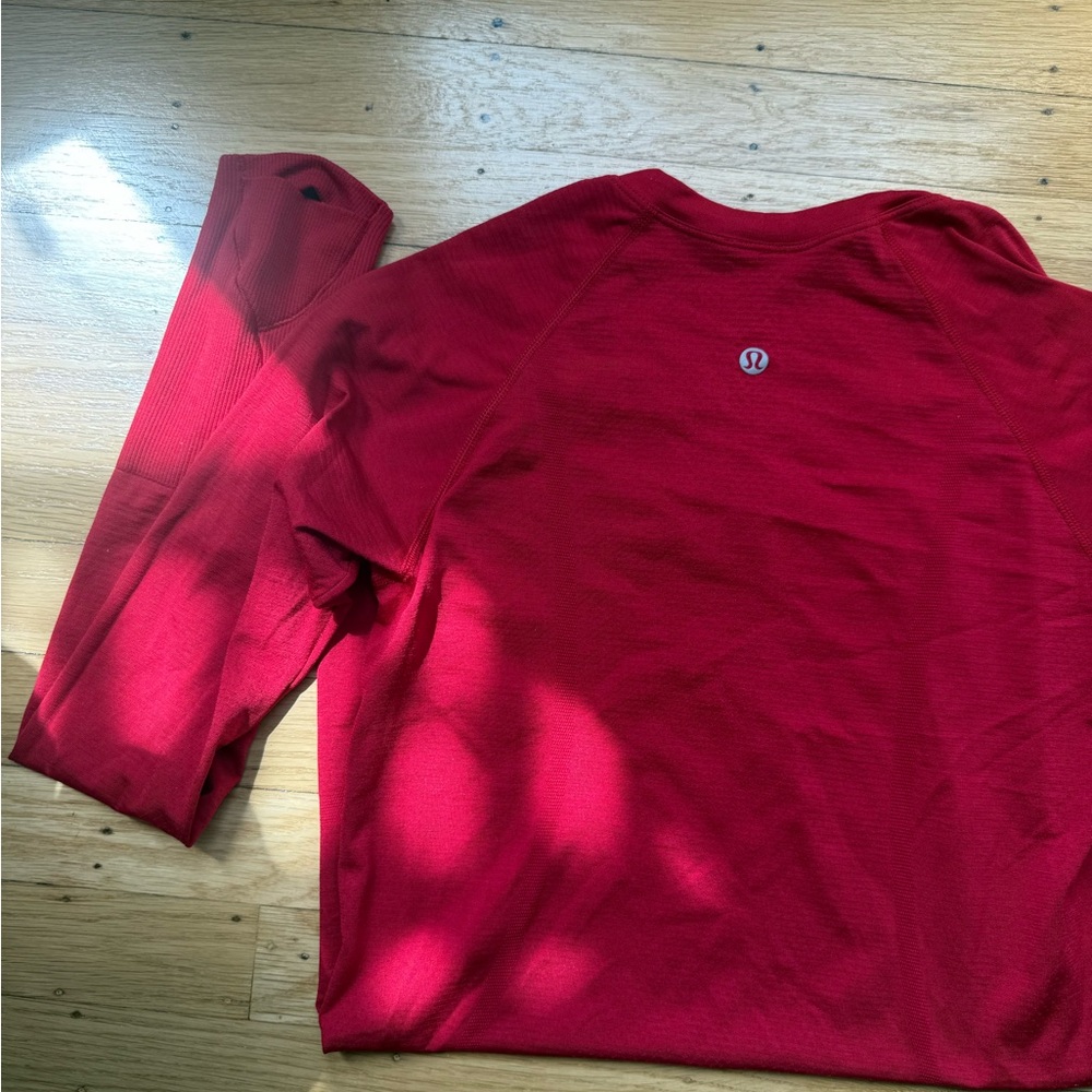 Lululemon Swiftly Tech Long-Sleeve Shirt 2.0 Women’s 6 Dark Red